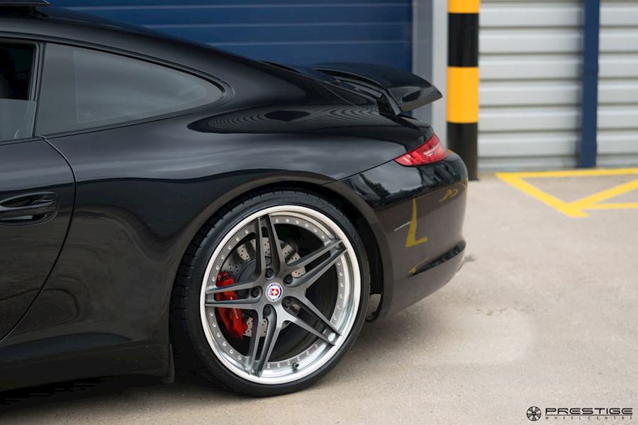 Porsche 911 Carrera S installed with HRE Forged S107 alloy wheels