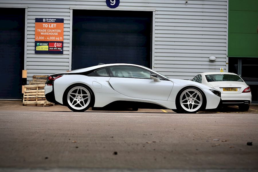 BMW i8 installed with Vossen LC 104 forged alloy wheels