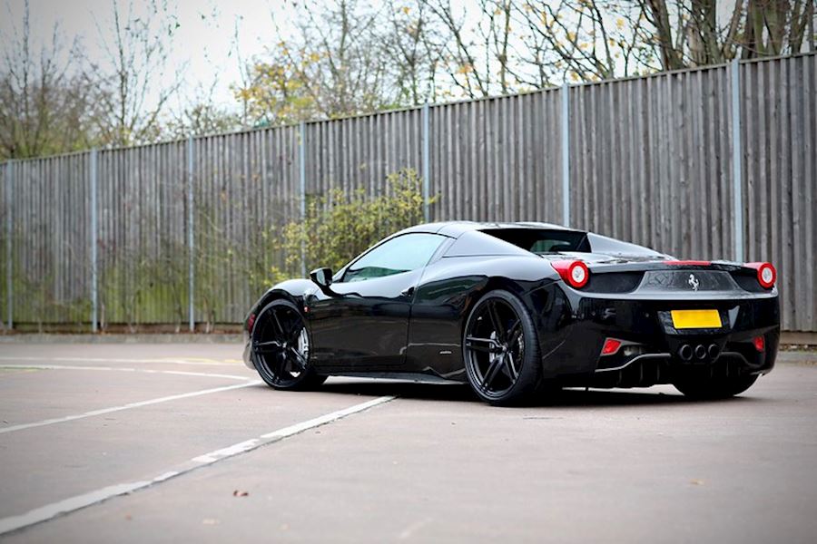 Ferrari 458 installed with Vossen Forged HC-1 forged alloy wheels in Satin Black