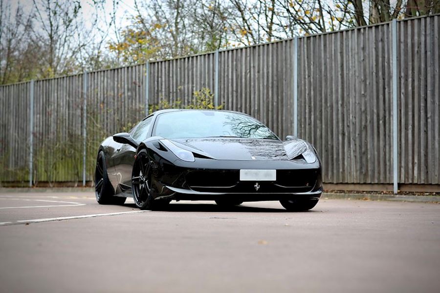 Ferrari 458 installed with Vossen Forged HC-1 forged alloy wheels in Satin Black