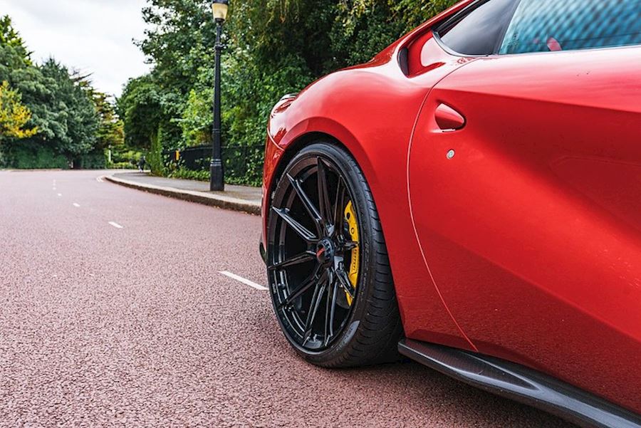 Ferrari 812 Superfast installed with Vossen x Novitec NF10 forged alloy wheels