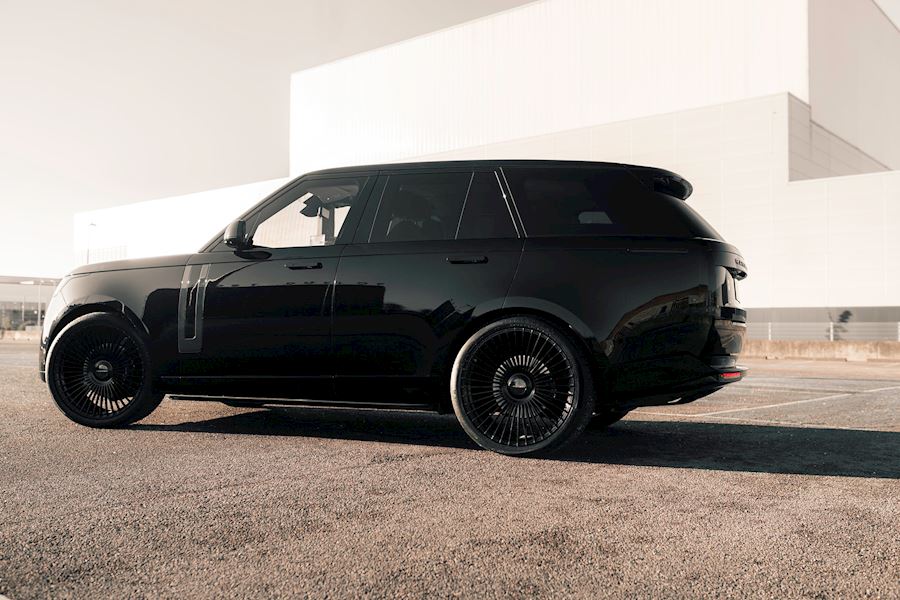 2023 Range Rover installed with Vossen S17-16 wheels in Gloss Black