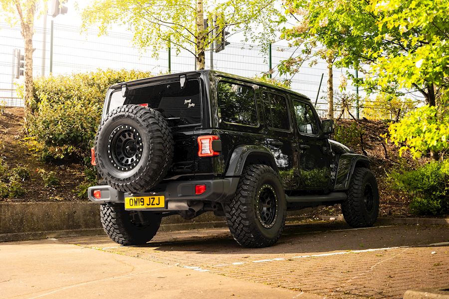 Jeep Wrangler installed with Black Rhino Primm alloy wheels 