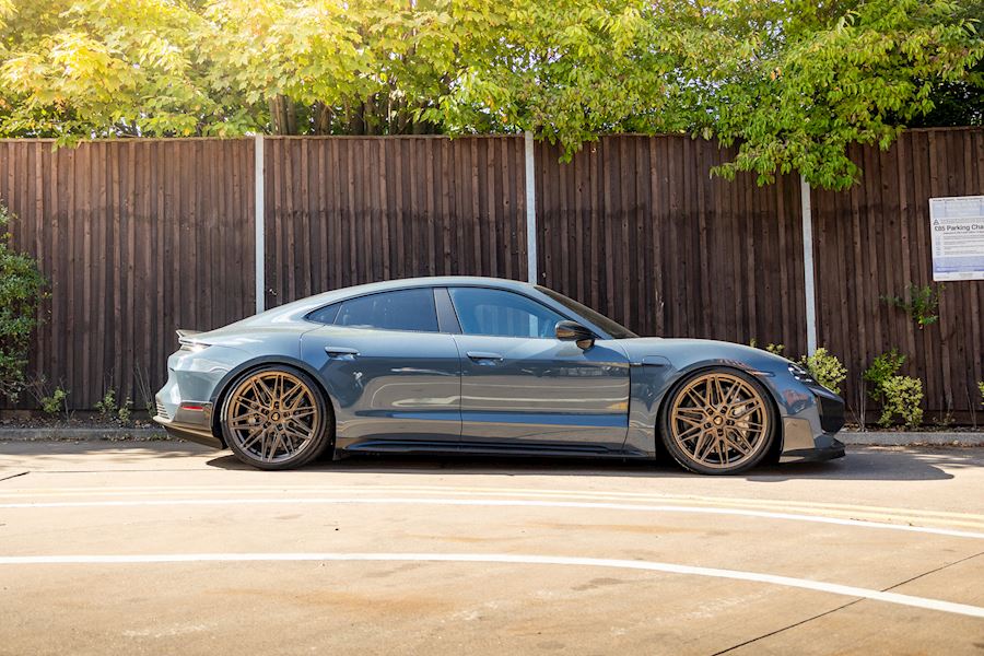 Porsche Taycan Turbo GT 2024 lowered and installed with Vossen HF-7 wheels in Satin Bronze