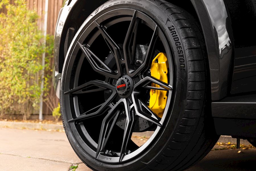 Ferrari Purosangue installed with Vossen x Novitec NF11 alloy wheels