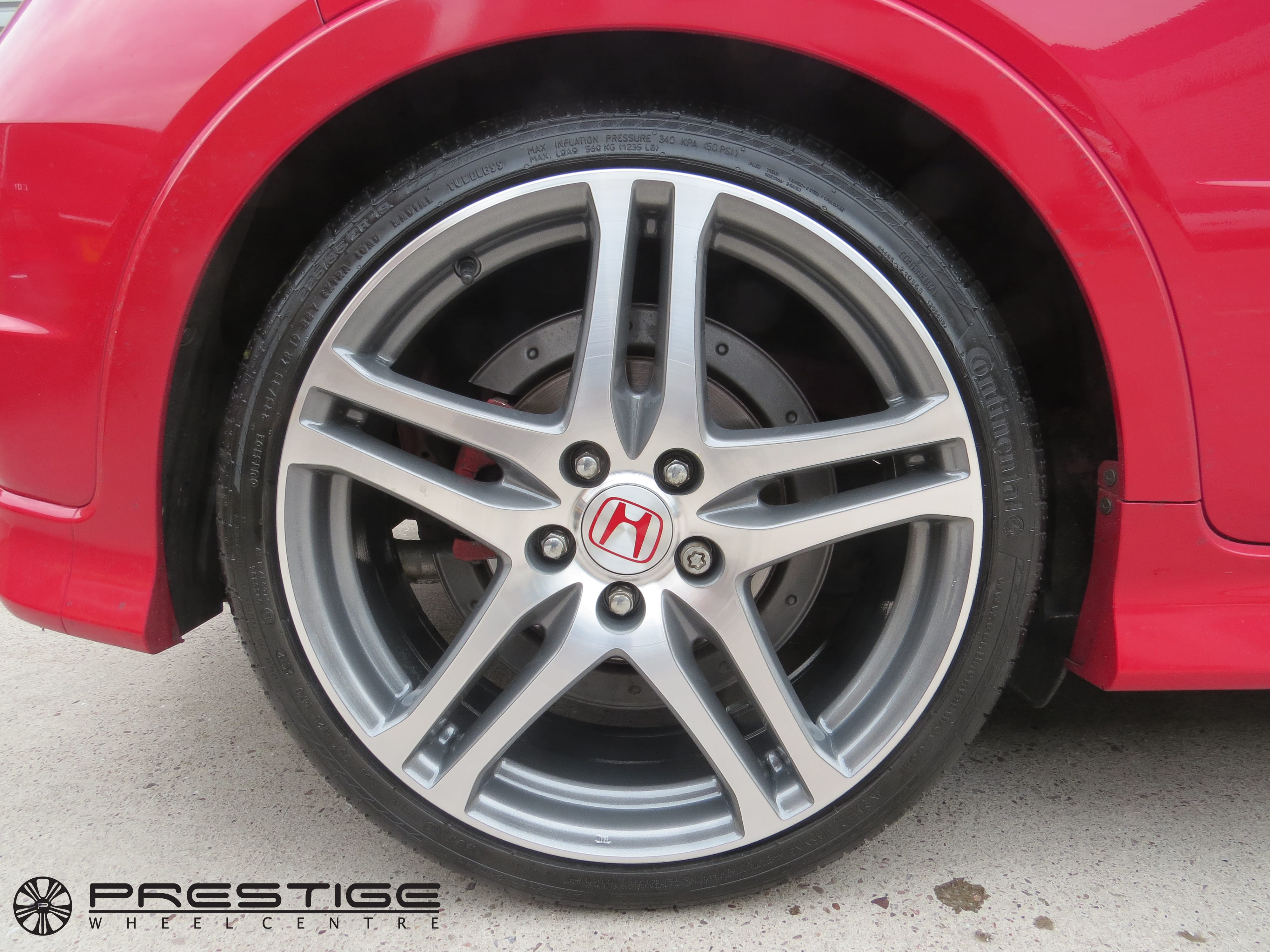 Alloy Wheel Refurbishment Honda Civic Type R 19 Rage Diamond Cut 