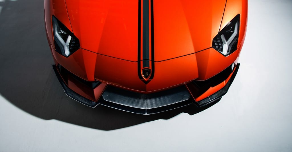 AVENTADOR-V COUPE: ROADSTER_frontsplitter_13