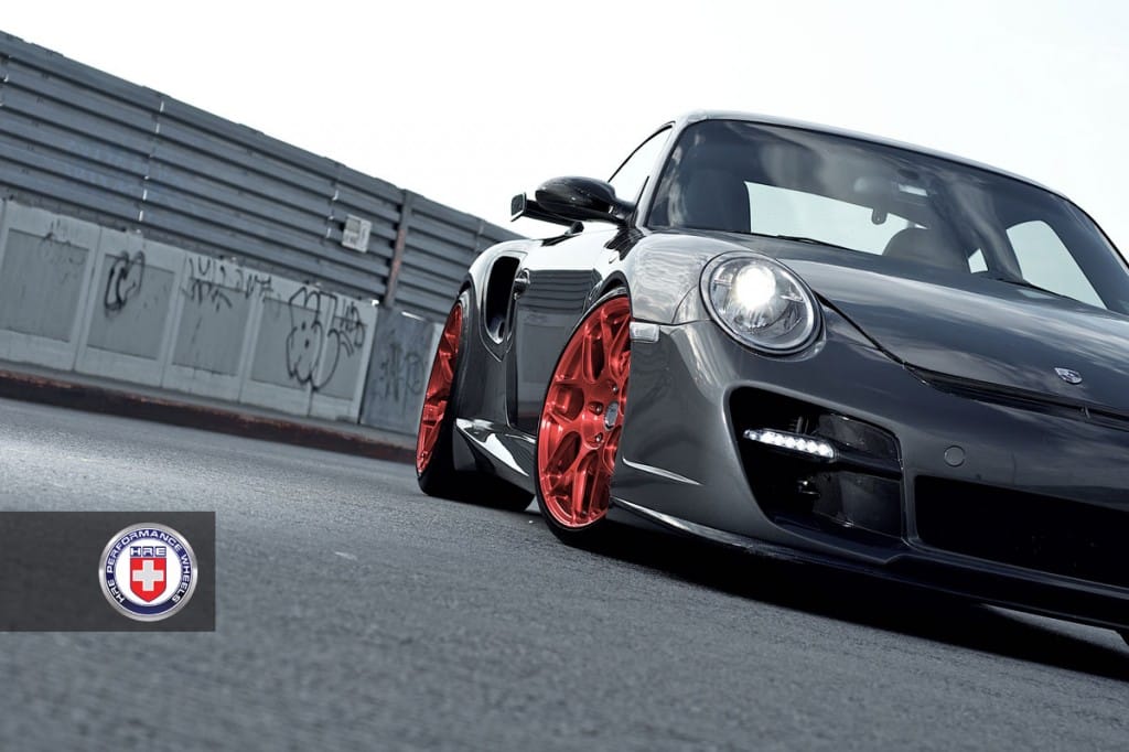 PORSCHE_997_Turbo_on_HRE_P40SC_Brushed_Red_2