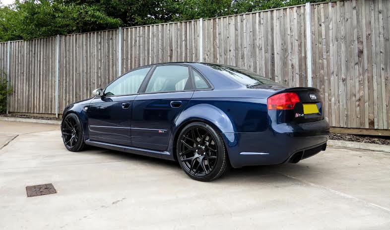 A 4 b 10 c 7. Audi rs4 b7. Audi rs4 b7 Black. Audi rs4 b7 r18. Audi a3 Black Wheels on Gray.