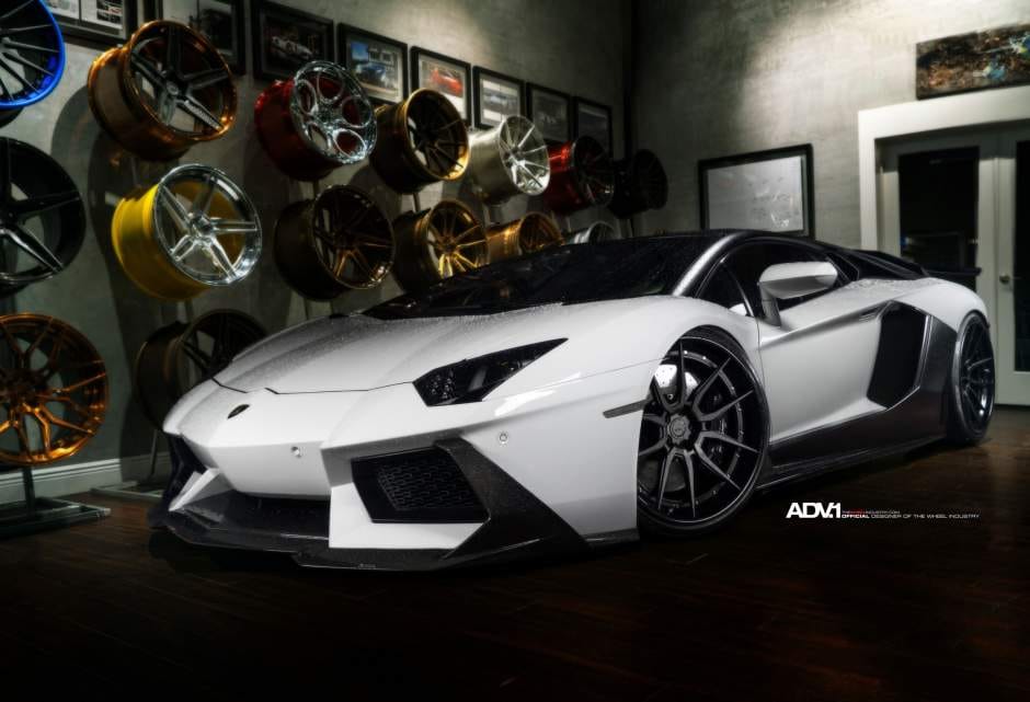 adv1-wheels-lamborghini-aventador-lp700-aftermarket-bodykit-modified-black-racing-rims-pirelli-tire-letters-f_w940_h641_cw940_ch641_thumb