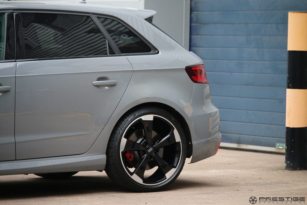 Audi RS3 with wheel colour change to factory grey to black with ...